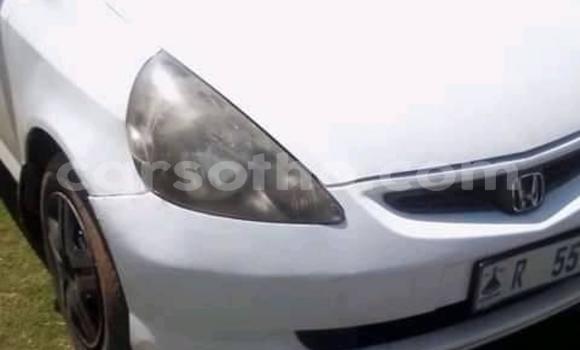 اشتري مستعمل Honda FIT White سيارة في Maseru في Maseru اشتري مستعمل Honda FIT White سيارة في Maseru في Maseru