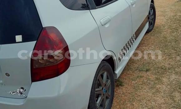 اشتري مستعمل Honda FIT White سيارة في Maseru في Maseru اشتري مستعمل Honda FIT White سيارة في Maseru في Maseru