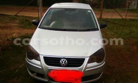 Sayi Na hannu Volkswagen Polo Silver Mota in Maseru a Maseru Sayi Na hannu Volkswagen Polo Silver Mota in Maseru a Maseru