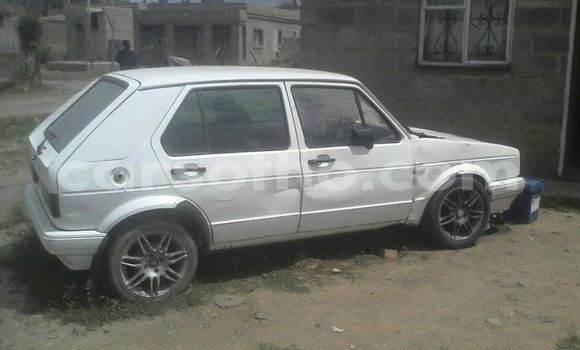 Sayi Na hannu Volkswagen Golf White Mota in Maseru a Maseru Sayi Na hannu Volkswagen Golf White Mota in Maseru a Maseru