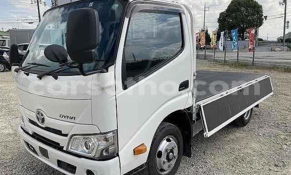 Buy Used Toyota Dyna White Car in Maseru in Maseru Buy Used Toyota Dyna White Car in Maseru in Maseru