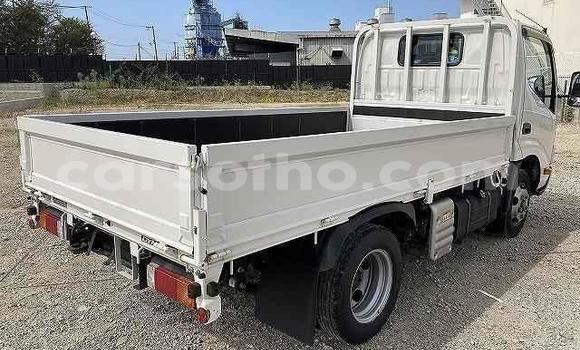 Buy Used Toyota Dyna White Car in Maseru in Maseru Buy Used Toyota Dyna White Car in Maseru in Maseru