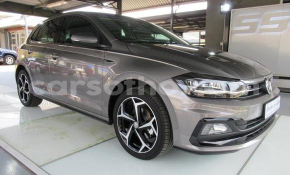 اشتري مستعمل Volkswagen Polo Silver سيارة في Maputsoe في Leribe اشتري مستعمل Volkswagen Polo Silver سيارة في Maputsoe في Leribe