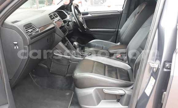 اشتري مستعمل Volkswagen Tiguan Silver سيارة في Maseru في Maseru اشتري مستعمل Volkswagen Tiguan Silver سيارة في Maseru في Maseru