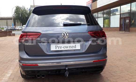 اشتري مستعمل Volkswagen Tiguan Silver سيارة في Maseru في Maseru اشتري مستعمل Volkswagen Tiguan Silver سيارة في Maseru في Maseru