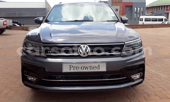 اشتري مستعمل Volkswagen Tiguan Silver سيارة في Maseru في Maseru اشتري مستعمل Volkswagen Tiguan Silver سيارة في Maseru في Maseru