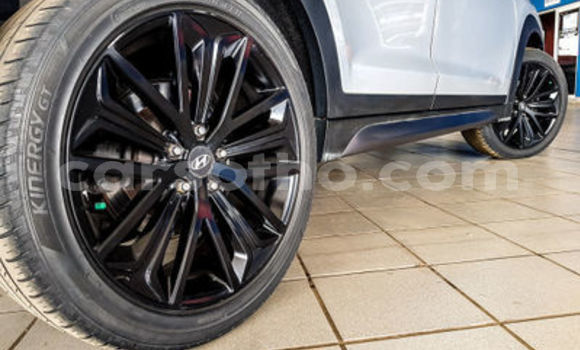 اشتري مستعمل Hyundai Tucson Silver سيارة في Maseru في Maseru اشتري مستعمل Hyundai Tucson Silver سيارة في Maseru في Maseru