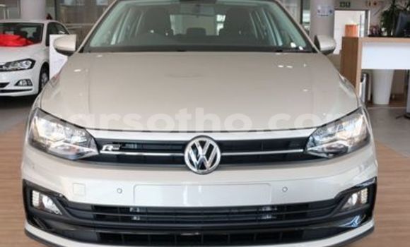 اشتري مستعمل Volkswagen Polo Silver سيارة في Maseru في Maseru اشتري مستعمل Volkswagen Polo Silver سيارة في Maseru في Maseru