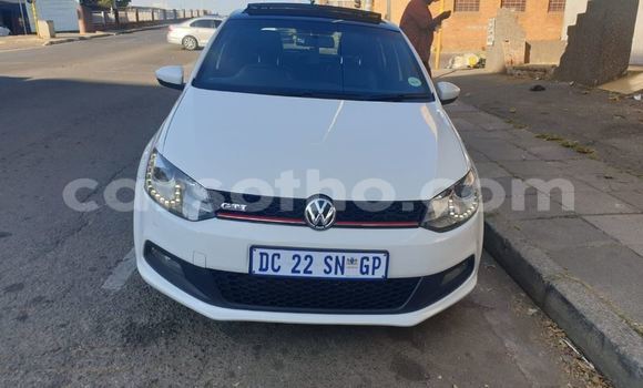Acheter Occasion Voiture Volkswagen Polo Blanc à Maseru, Maseru Acheter Occasion Voiture Volkswagen Polo Blanc à Maseru, Maseru