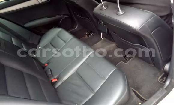 Sayi Na hannu Mercedes-Benz A200 White Mota in Maseru a Maseru Sayi Na hannu Mercedes-Benz A200 White Mota in Maseru a Maseru