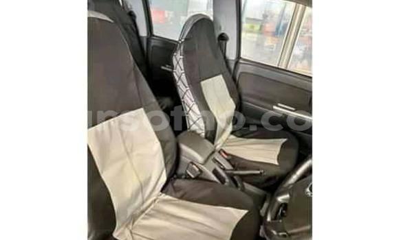 Acheter Occasion Voiture Isuzu KB Blanc à Maseru, Maseru Acheter Occasion Voiture Isuzu KB Blanc à Maseru, Maseru