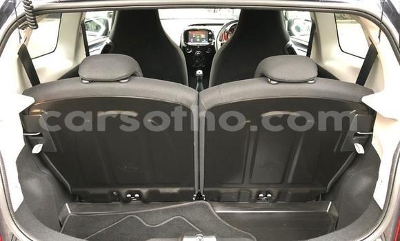 Acheter Occasion Voiture Peugeot 108 Bleu à Teyateyaneng, Berea Acheter Occasion Voiture Peugeot 108 Bleu à Teyateyaneng, Berea