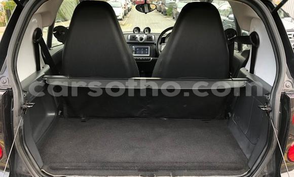 Buy Used Smart Fortwo Black Car in Maputsoe in Leribe Buy Used Smart Fortwo Black Car in Maputsoe in Leribe