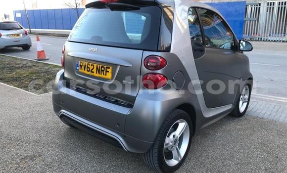 Sayi Na hannu Smart Fortwo Silver Mota in Thaba–Tseka a Mafeteng Sayi Na hannu Smart Fortwo Silver Mota in Thaba–Tseka a Mafeteng