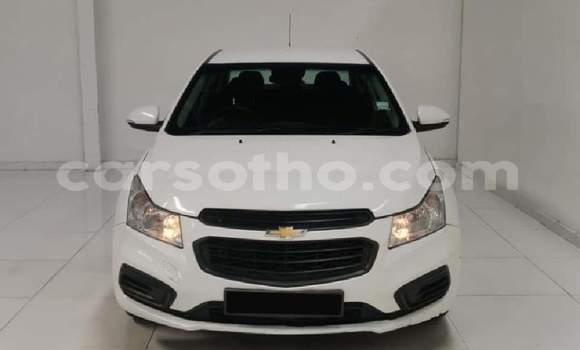 Acheter Occasion Voiture Chevrolet Cruze Blanc à Hlotse, Leribe Acheter Occasion Voiture Chevrolet Cruze Blanc à Hlotse, Leribe