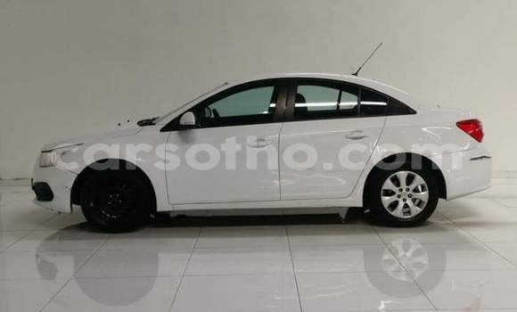 Acheter Occasion Voiture Chevrolet Cruze Blanc à Hlotse, Leribe Acheter Occasion Voiture Chevrolet Cruze Blanc à Hlotse, Leribe