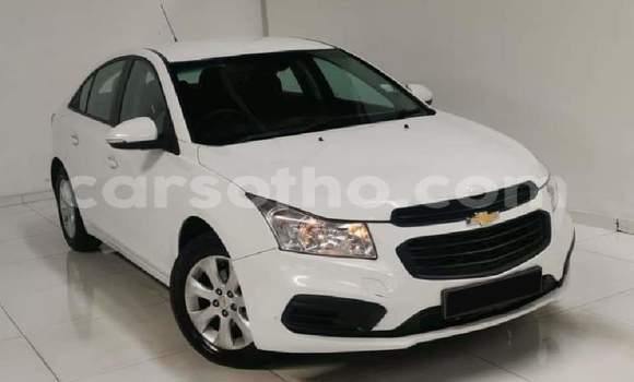 Acheter Occasion Voiture Chevrolet Cruze Blanc à Hlotse, Leribe Acheter Occasion Voiture Chevrolet Cruze Blanc à Hlotse, Leribe