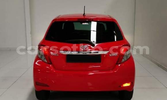 Acheter Occasion Voiture Toyota Yaris Rouge à Hlotse, Leribe Acheter Occasion Voiture Toyota Yaris Rouge à Hlotse, Leribe
