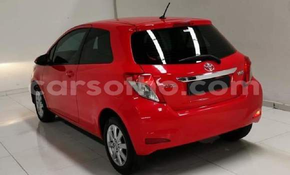 Acheter Occasion Voiture Toyota Yaris Rouge à Hlotse, Leribe Acheter Occasion Voiture Toyota Yaris Rouge à Hlotse, Leribe