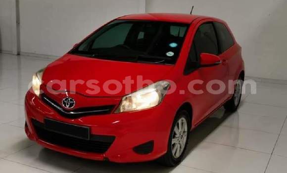 Acheter Occasion Voiture Toyota Yaris Rouge à Hlotse, Leribe Acheter Occasion Voiture Toyota Yaris Rouge à Hlotse, Leribe