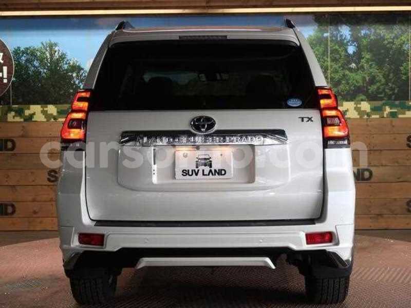 Big with watermark 2017 toyota land cruiser prado 2