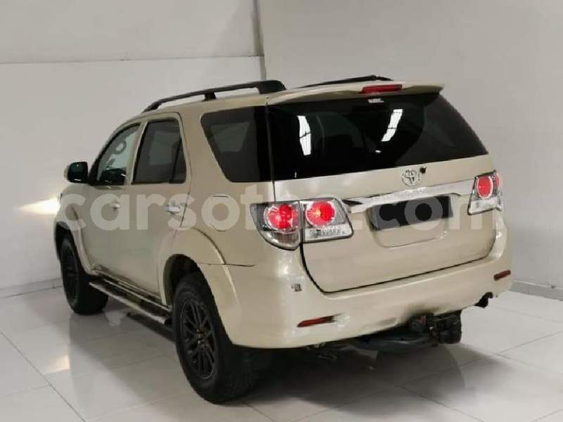 Big with watermark toyota fortuner leribe hlotse 23593