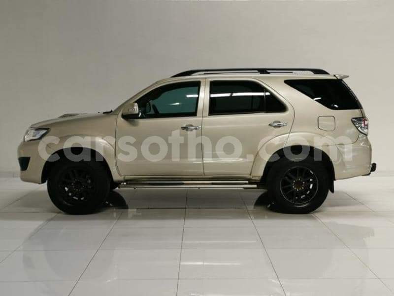 Big with watermark toyota fortuner leribe hlotse 23593