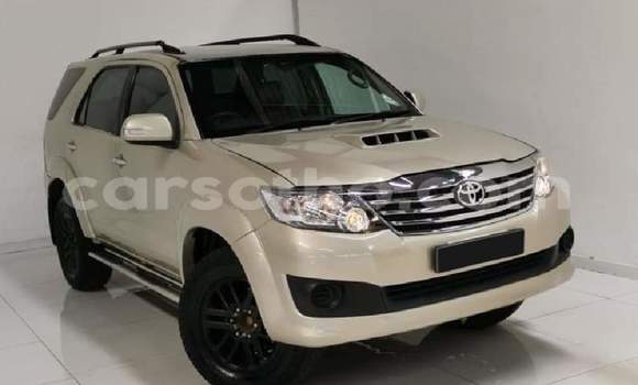 Buy Used Toyota Fortuner Other Car in Hlotse in Leribe Buy Used Toyota Fortuner Other Car in Hlotse in Leribe