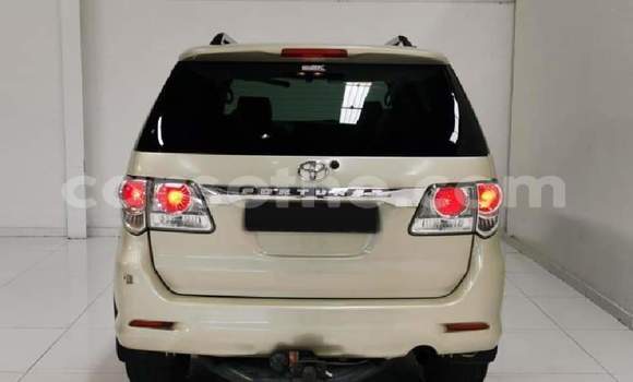 Buy Used Toyota Fortuner Other Car in Hlotse in Leribe Buy Used Toyota Fortuner Other Car in Hlotse in Leribe