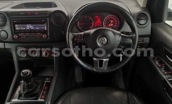 Buy Used Volkswagen Amarok White Car in Hlotse in Leribe Buy Used Volkswagen Amarok White Car in Hlotse in Leribe