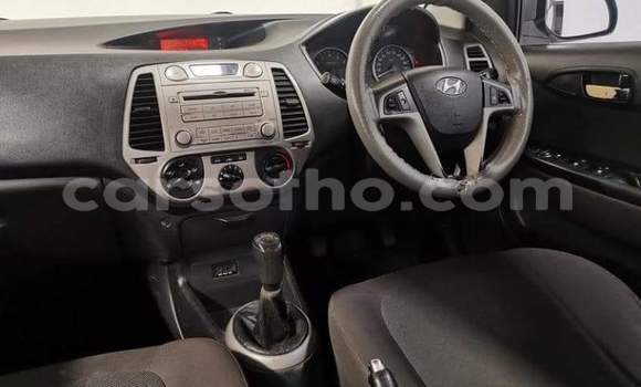 Acheter Occasion Voiture Hyundai i20 Gris à Hlotse, Leribe Acheter Occasion Voiture Hyundai i20 Gris à Hlotse, Leribe