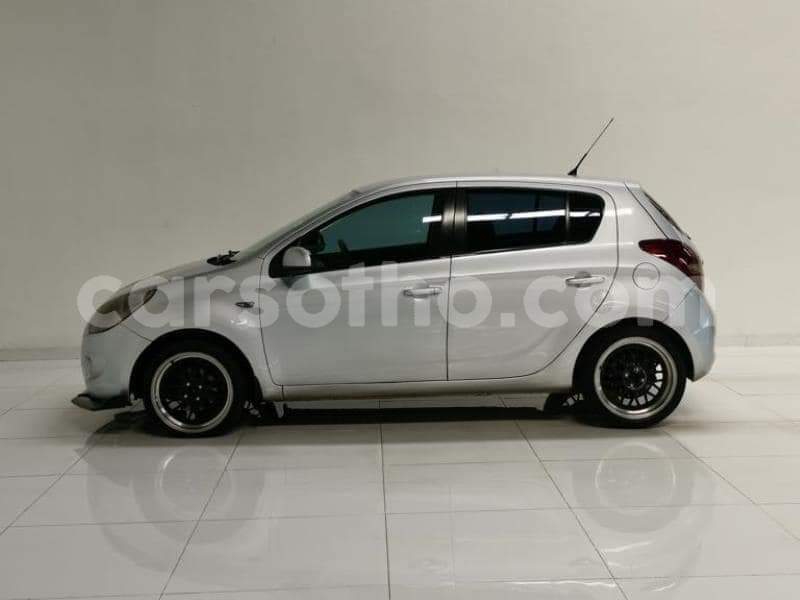 Big with watermark hyundai i20 leribe hlotse 23595