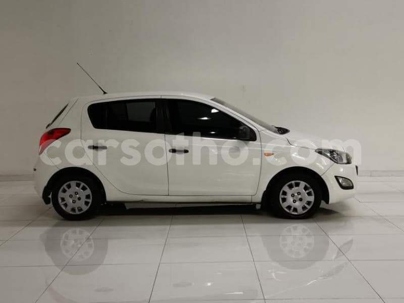 Big with watermark hyundai i20 leribe hlotse 23598