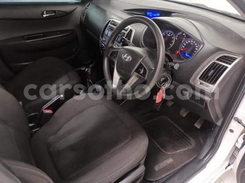 Big with watermark hyundai i20 leribe hlotse 23598