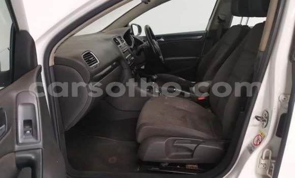 Sayi Na hannu Volkswagen Golf White Mota in Hlotse a Leribe Sayi Na hannu Volkswagen Golf White Mota in Hlotse a Leribe