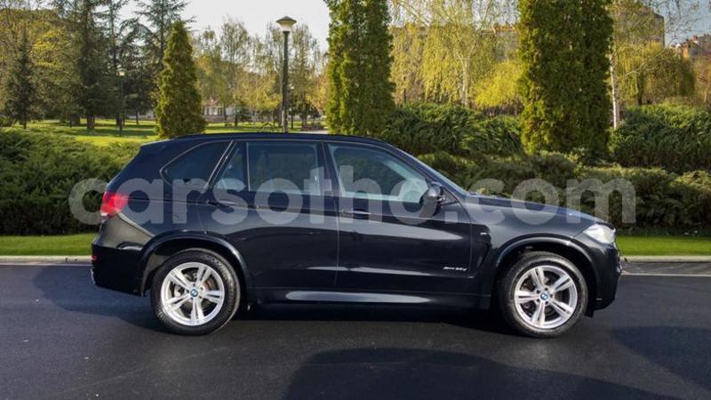 Big with watermark 2016 bmwx5 xdrive30d m sport 5dr 3