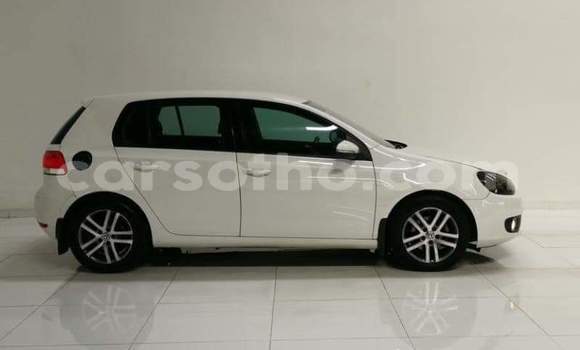 Sayi Na hannu Volkswagen Golf White Mota in Hlotse a Leribe Sayi Na hannu Volkswagen Golf White Mota in Hlotse a Leribe