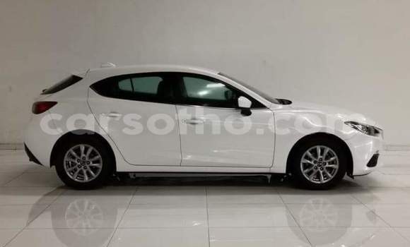 اشتري مستعمل Mazda 3 White سيارة في Hlotse في Leribe اشتري مستعمل Mazda 3 White سيارة في Hlotse في Leribe