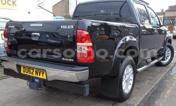 Sayi Na hannu Toyota Hilux Black Mota in Quthing a Butha-Buthe Sayi Na hannu Toyota Hilux Black Mota in Quthing a Butha-Buthe