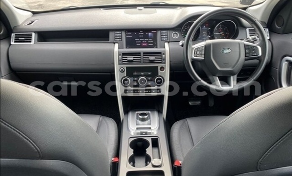 Acheter Occasion Voiture Land Rover Discovery Sport Blanc à Butha Buthe, Butha-Buthe Acheter Occasion Voiture Land Rover Discovery Sport Blanc à Butha Buthe, Butha-Buthe