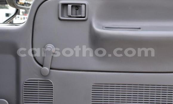 اشتري مستعمل Nissan UD White شاحنة في Maseru في Maseru اشتري مستعمل Nissan UD White شاحنة في Maseru في Maseru