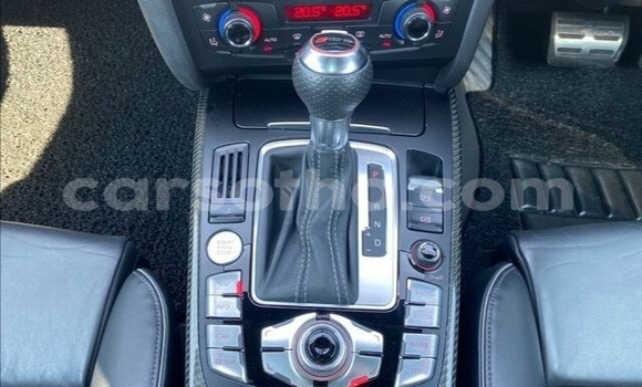 Acheter Occasion Voiture Audi RS5 Rouge à Thaba–Tseka, Mafeteng Acheter Occasion Voiture Audi RS5 Rouge à Thaba–Tseka, Mafeteng