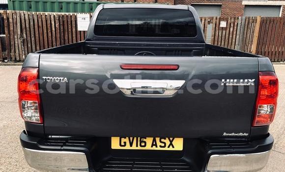 Buy Used Toyota Hilux Other Car in Teyateyaneng in Berea Buy Used Toyota Hilux Other Car in Teyateyaneng in Berea