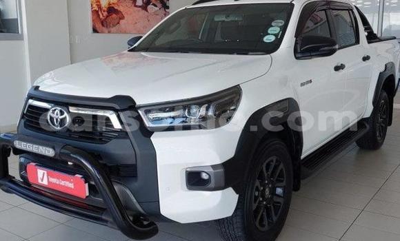 اشتري مستعمل Toyota Hilux White سيارة في Maputsoe في Leribe اشتري مستعمل Toyota Hilux White سيارة في Maputsoe في Leribe