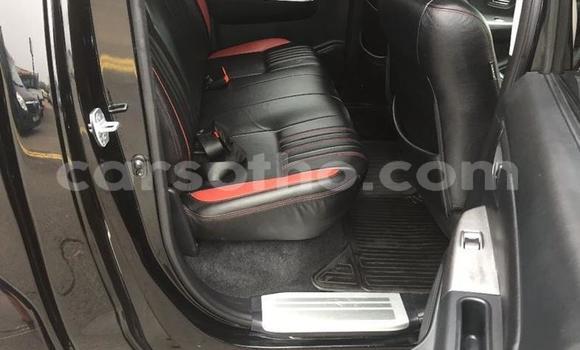 Sayi Na hannu Toyota Hilux Black Mota in Mokhotlong a Berea Sayi Na hannu Toyota Hilux Black Mota in Mokhotlong a Berea