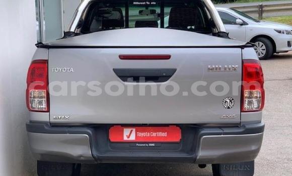 اشتري مستعمل Toyota Hilux Silver سيارة في Maseru في Maseru اشتري مستعمل Toyota Hilux Silver سيارة في Maseru في Maseru