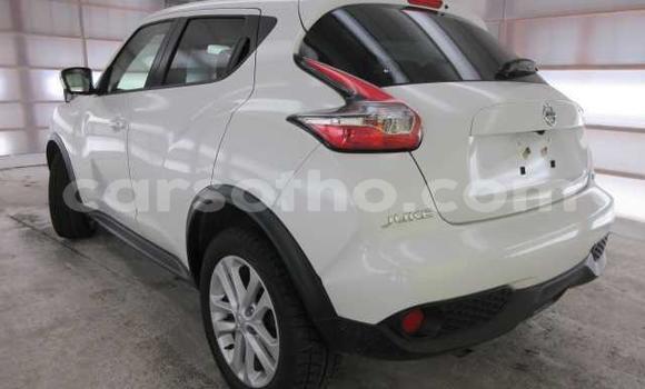 Sayi Na hannu Nissan Juke White Mota in Maseru a Maseru Sayi Na hannu Nissan Juke White Mota in Maseru a Maseru