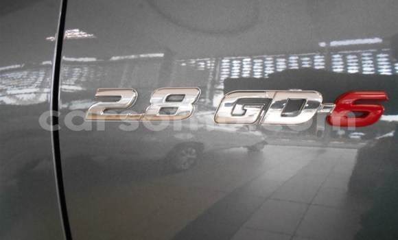 Sayi Na hannu Toyota Hilux Silver Mota in Maseru a Maseru Sayi Na hannu Toyota Hilux Silver Mota in Maseru a Maseru