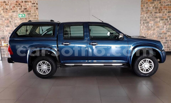 Buy Used Isuzu KB Blue Car in Maseru in Maseru Buy Used Isuzu KB Blue Car in Maseru in Maseru