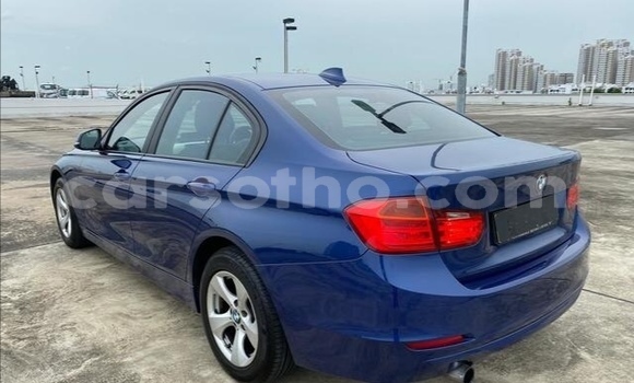 Sayi Na hannu BMW 3–Series Blue Mota in Butha Buthe a Butha-Buthe Sayi Na hannu BMW 3–Series Blue Mota in Butha Buthe a Butha-Buthe